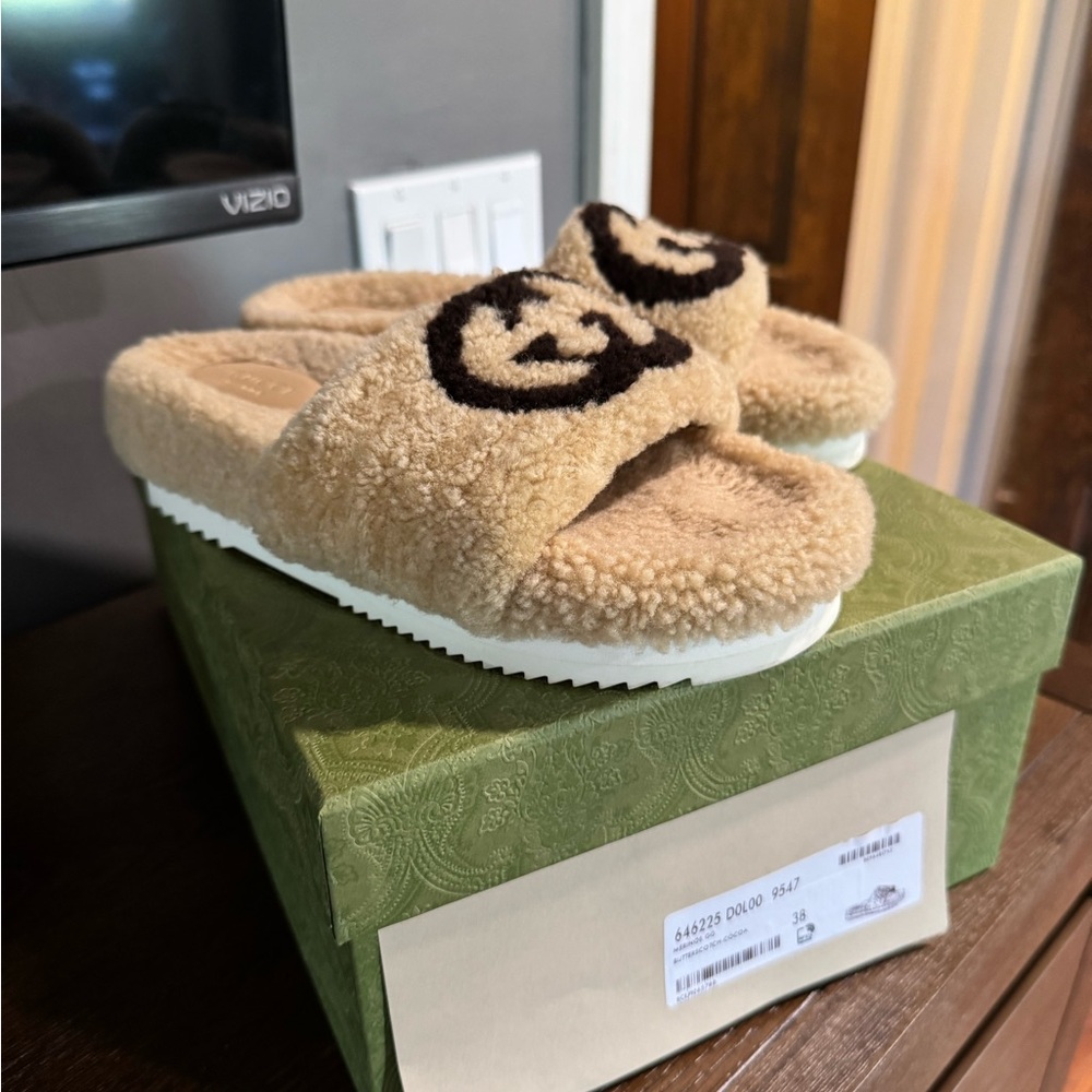 Gucci Tan Shearling Slide Sandals